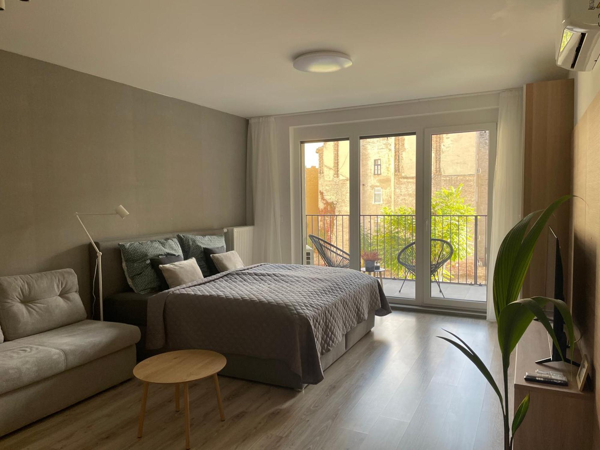River Living Apartman บูดาเปสต์ ภายนอก รูปภาพ
